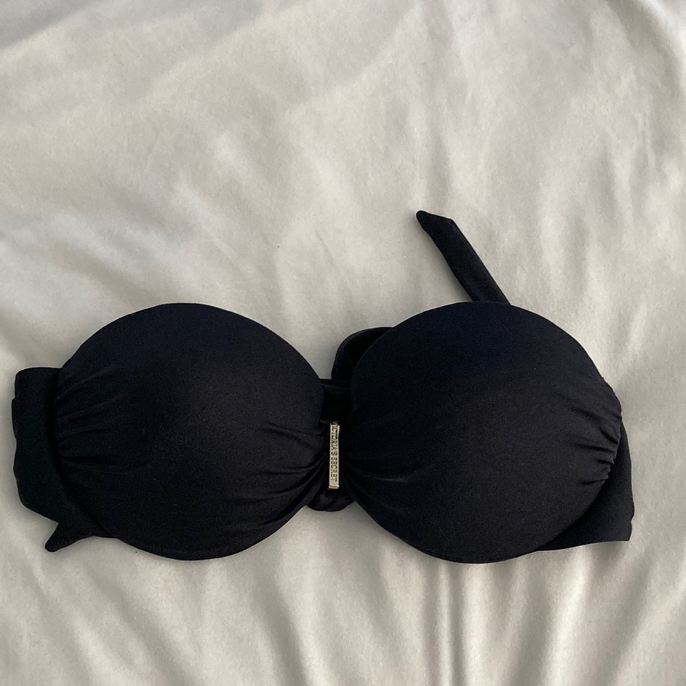 Victoria’s Secret Black strapless bikini top